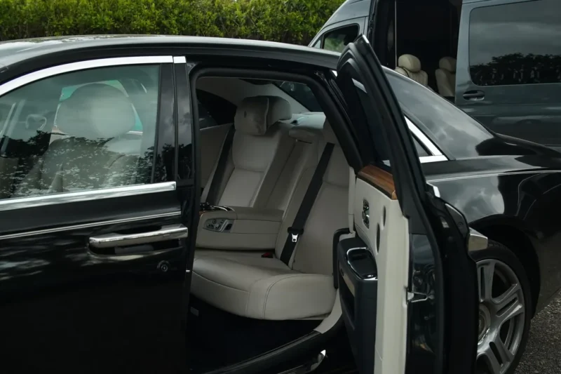 Rolls-Royce Ghost Series II photo 1