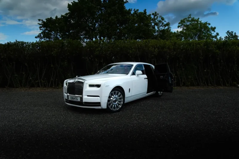 Rolls-Royce Phantom VIII photo 1