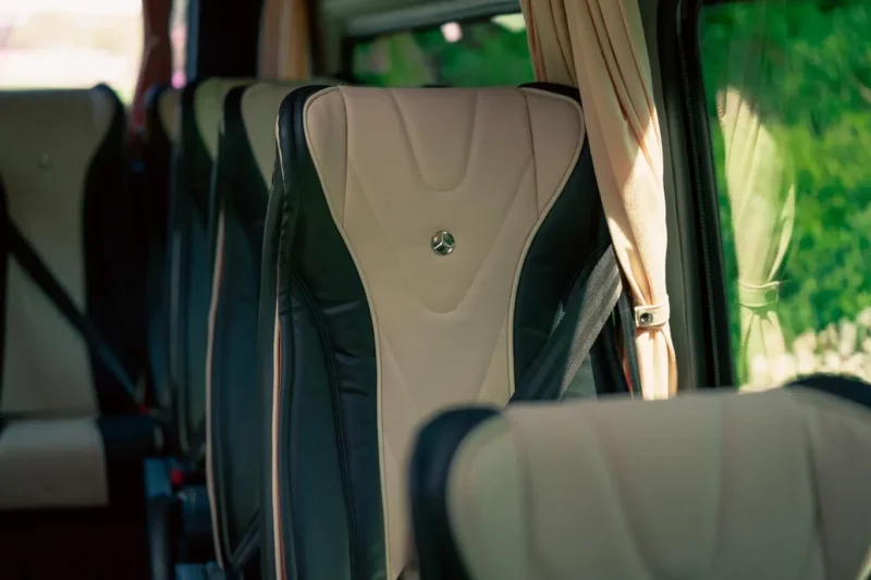 Mercedes Sprinter Executive Minibus photo 2