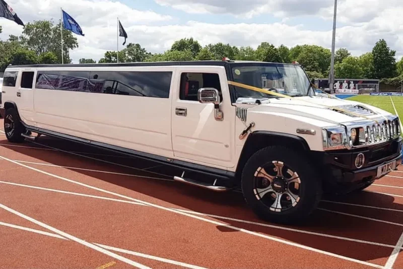 Hummer H2 Limousine photo 2