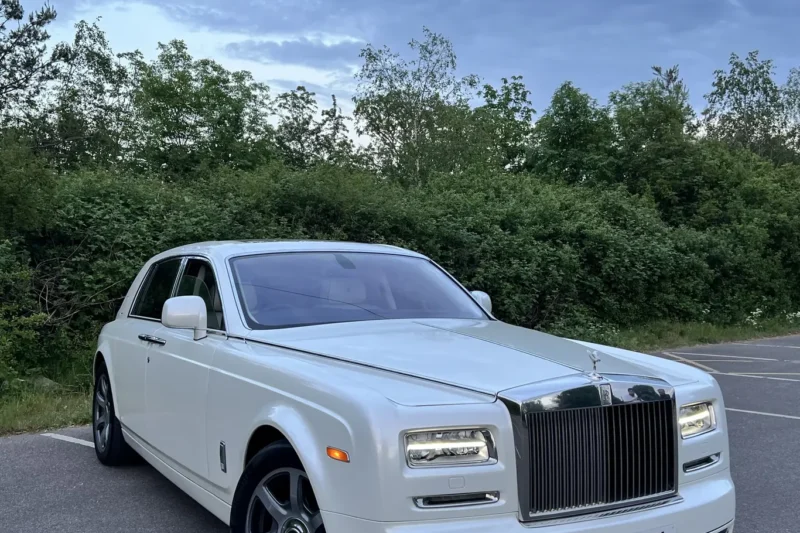 Rolls-Royce Phantom Series II photo 2
