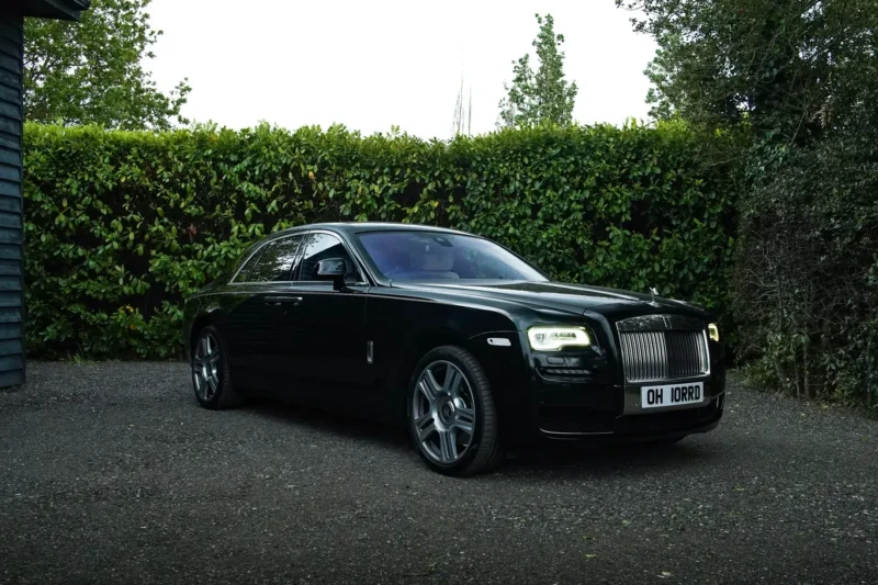 Rolls-Royce Ghost Series II photo 2