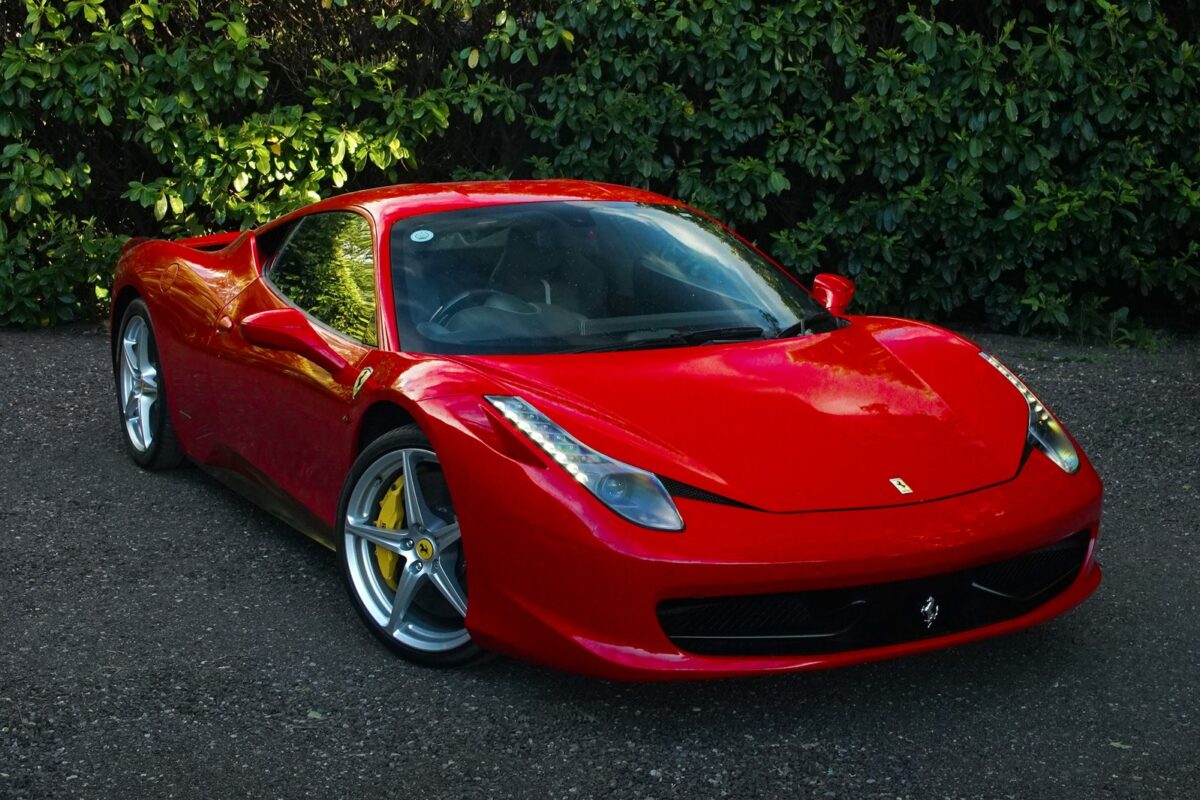Ferrari 458 Italia Iconic Rosso Red — chauffeur hire London