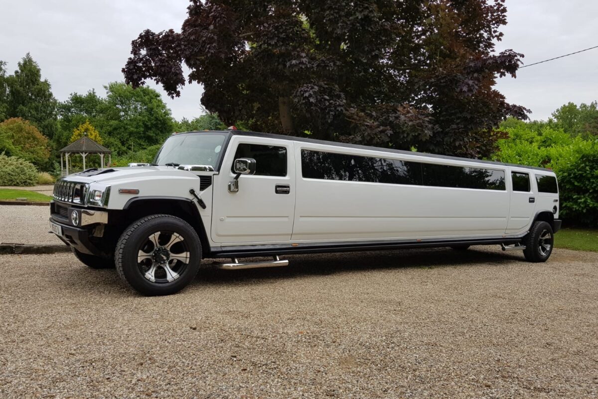Prom Car Ideas That Guarantee a Grand Entrance