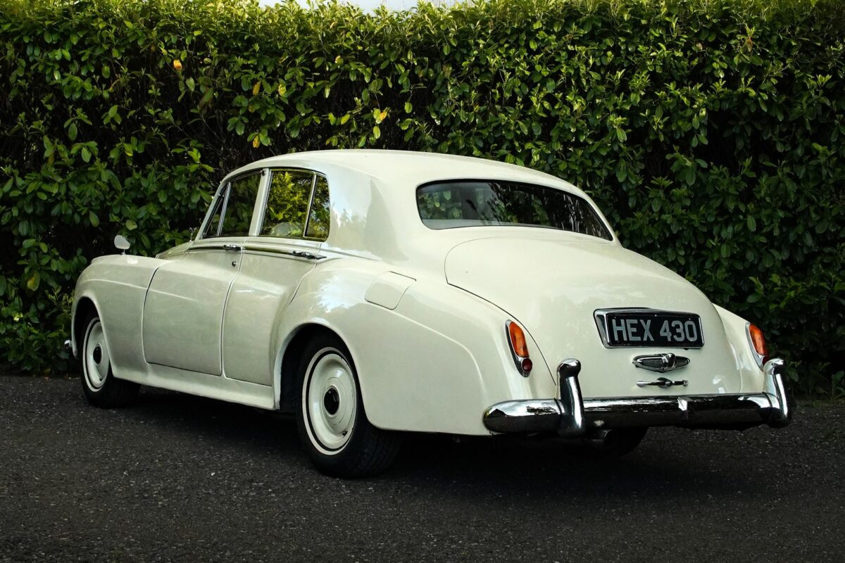 Rolls-Royce Silver Cloud Classic Vintage — chauffeur hire London